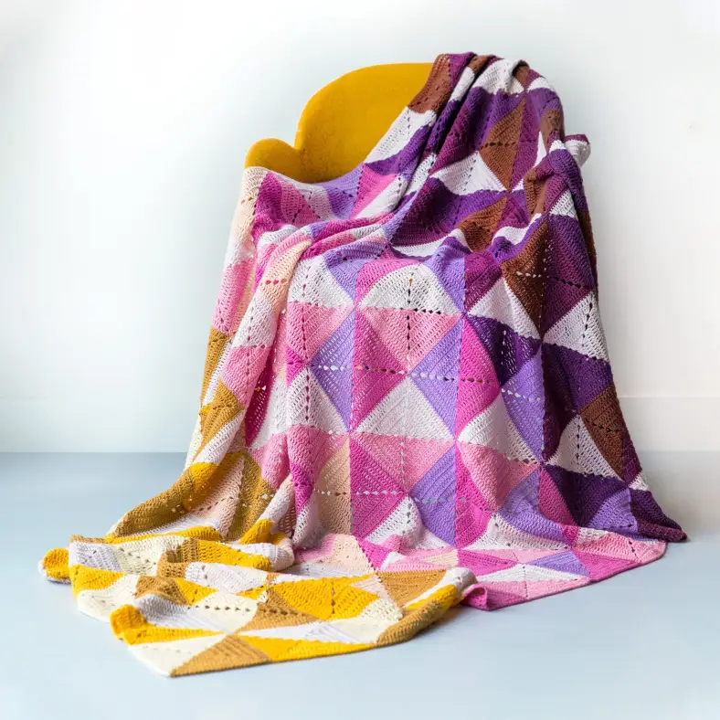 Origami blanket 1 notext square