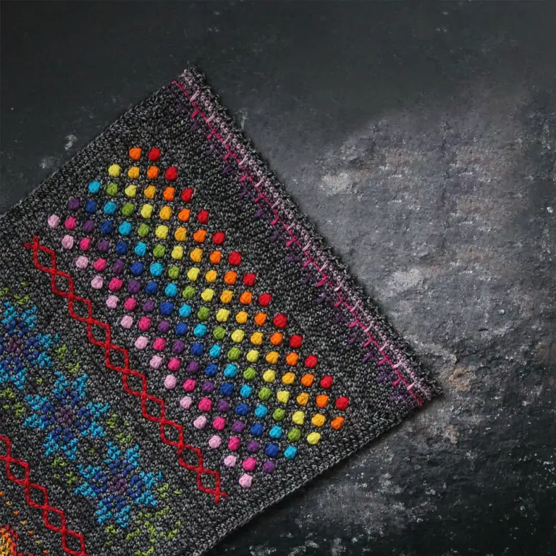 Sneakpeek rainbow1