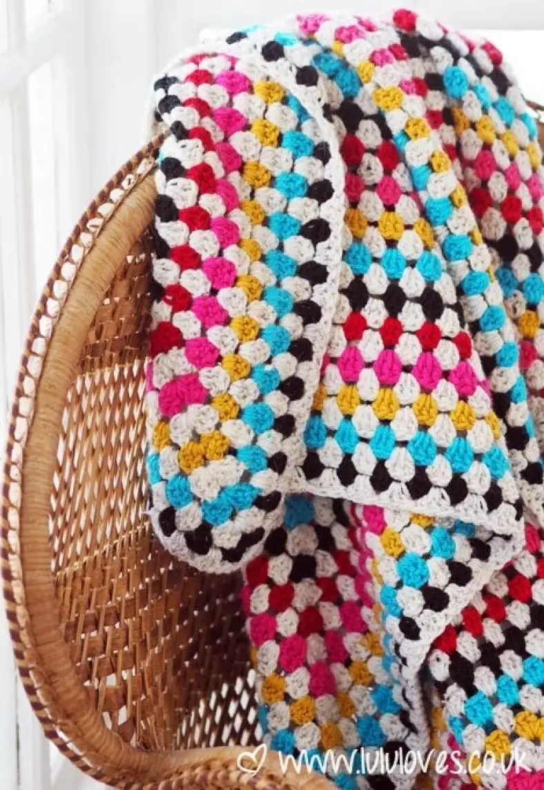 Crochet Granny Square Blanket5