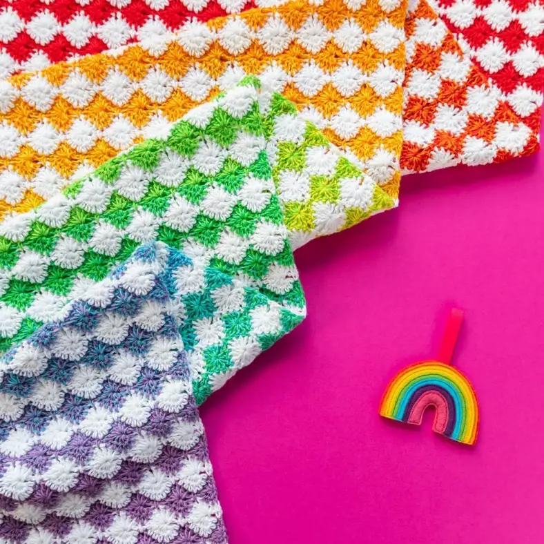 Rainbow catherinewheel blanket1