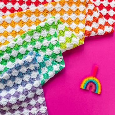 Rainbow catherinewheel blanket1